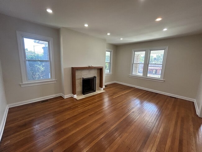 Photo - 5420 Colorado Ave NW House