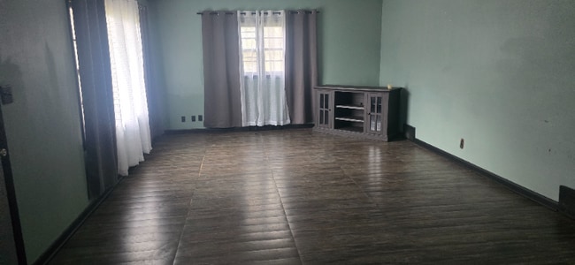 Foto del edificio - 2061 Hunter Trail