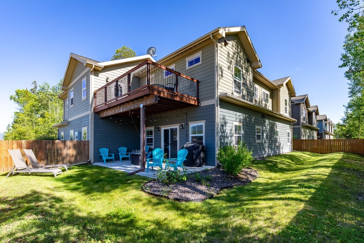 Foto principal - Beautiful & centrally located Whitefish Home