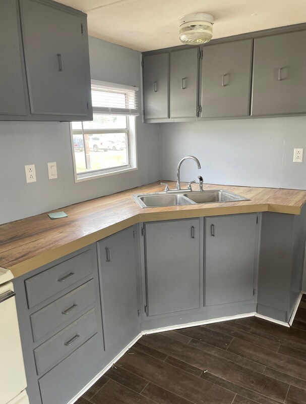 121 Kirk Dr, Aberdeen, NC 28315 Condo for Rent in Aberdeen, NC