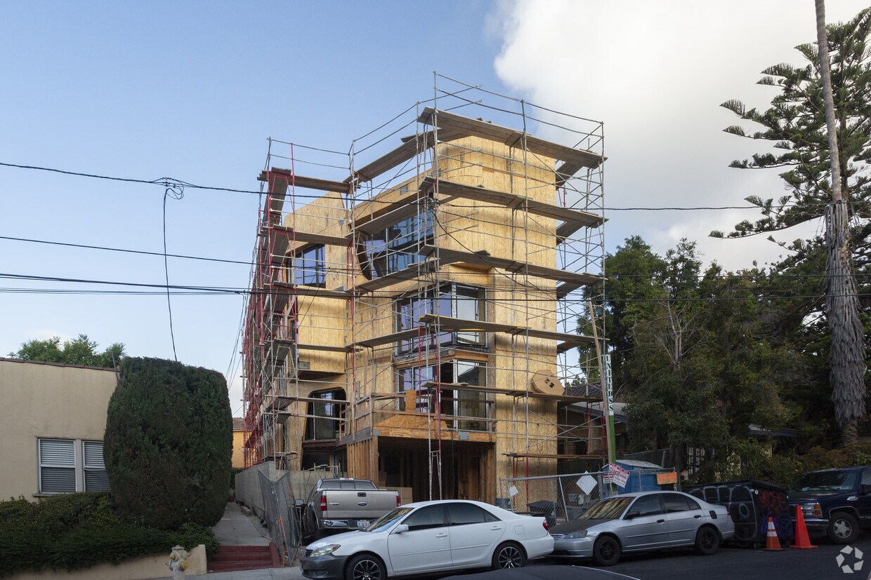 Foto del edificio - 1533 N Vista St