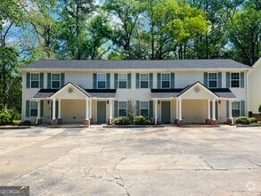 Building Photo - 605 Wilburn Ave