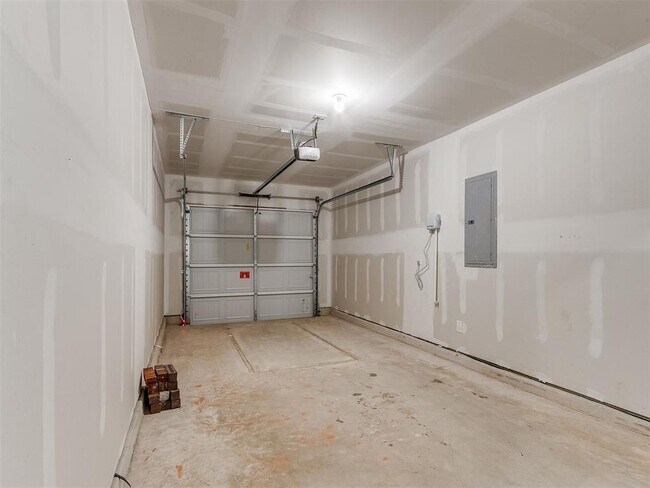 Building Photo - 3304 NW 149th St