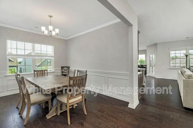 Foto del edificio - 15007 Arlington House Dr