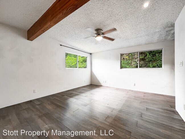 Building Photo - 3 br, 2 bath House - 2905 Kalawao Pl.