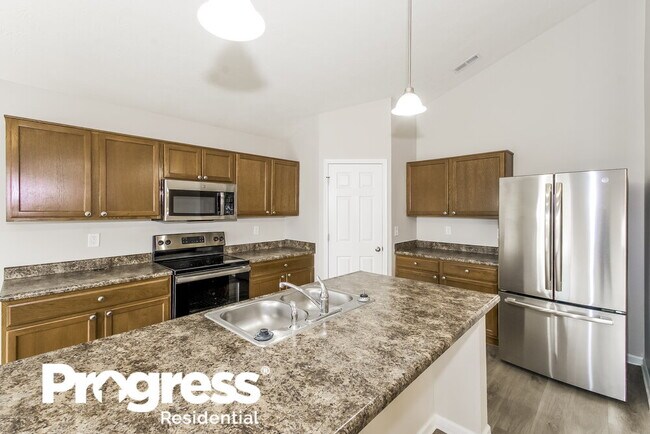 Building Photo - 2532 Copper Hill Dr