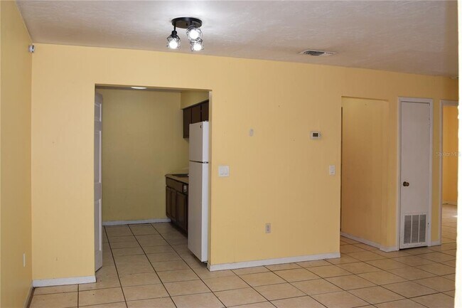 Foto del edificio - 7423 SW 42nd Pl