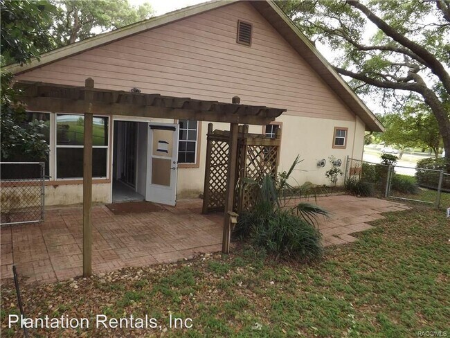 Building Photo - 3 br, 2 bath House - 452 W Bonset Ct.