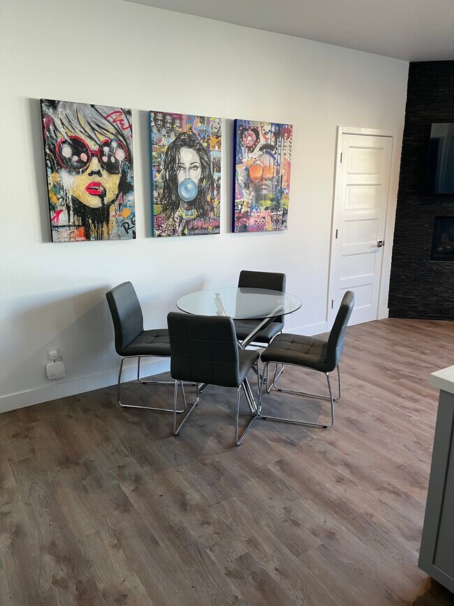 Building Photo - 485 3rd Ave