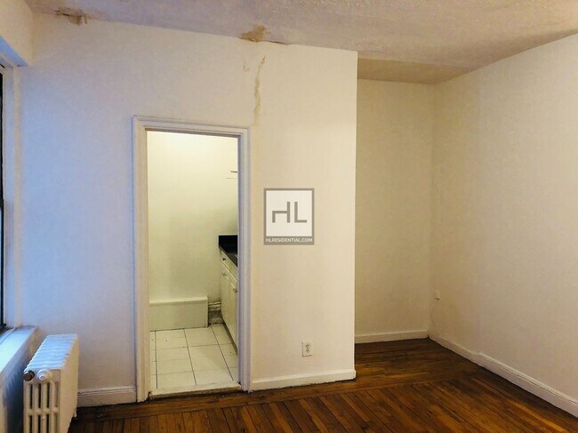 Foto del edificio - AMAZING STUDIO APARTMENT!! AMAZING DEAL! W...