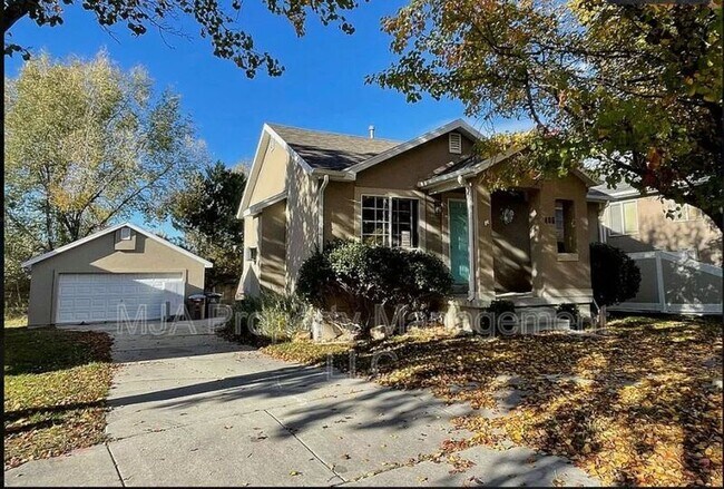 Building Photo - 406 Inauguration Rd