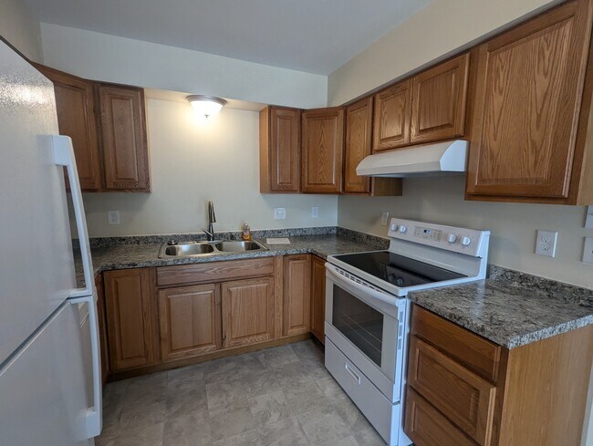 Foto del edificio - 3351 S 113th St