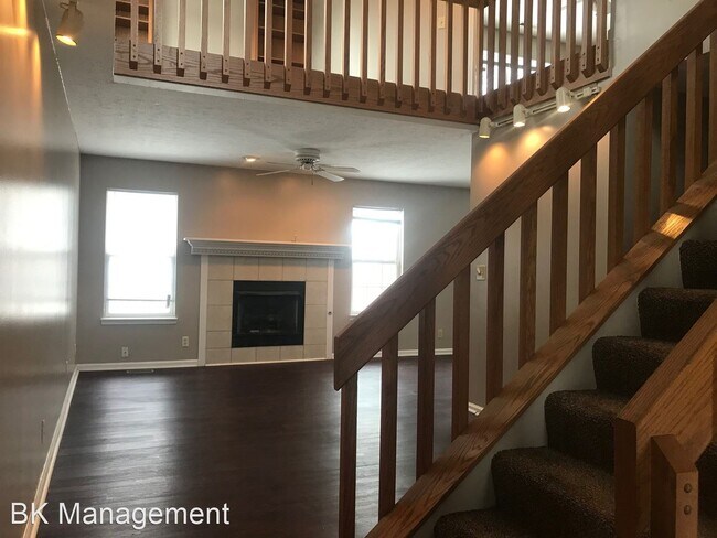 Building Photo - 2 br, 2.5 bath House - 523 A Duroc Ct