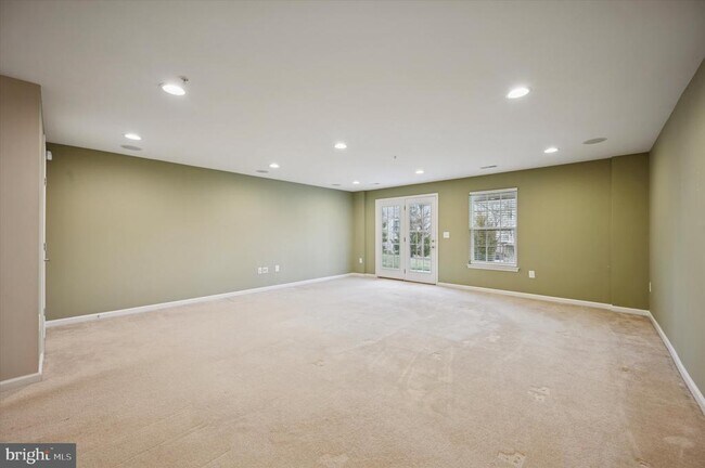 Foto del edificio - 907 Susan Cir