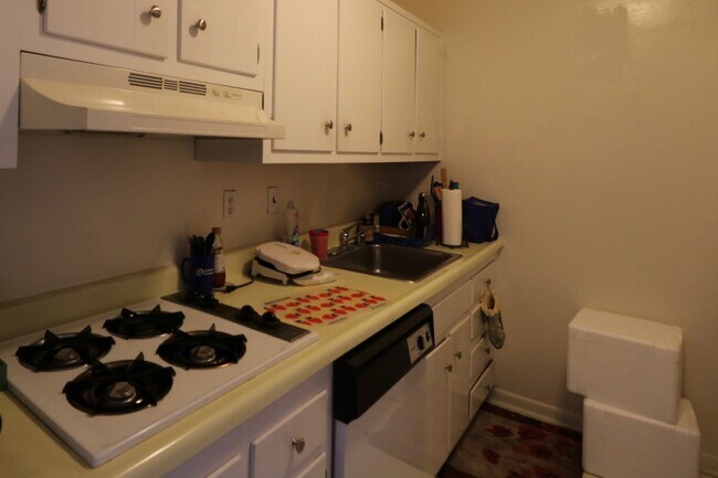 Building Photo - 10500 Rockville Pike