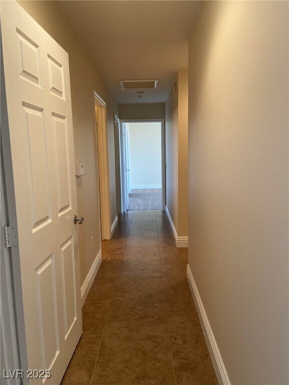 Building Photo - 67 E Agate Ave