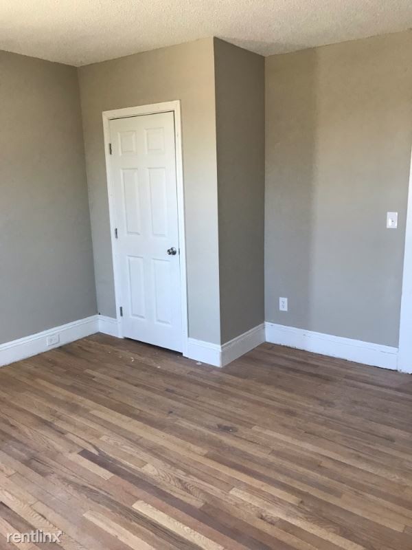 Building Photo - 3 br, 1 bath Apartment - 818 Pine St