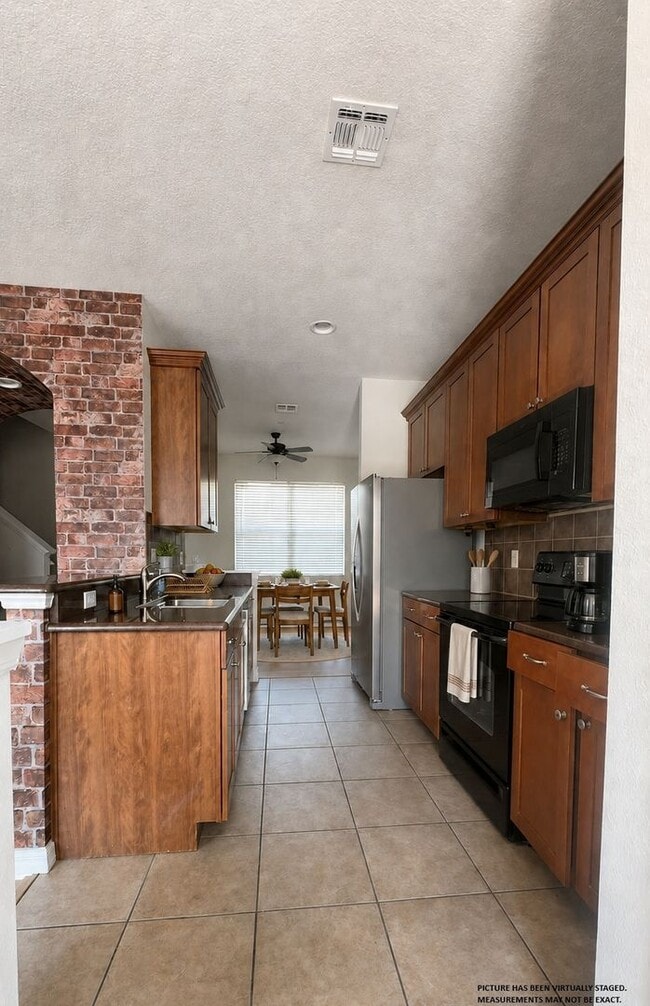 Building Photo - Beautiful 2 bed/2.5 bath townhome at Morningside at Lake Nona