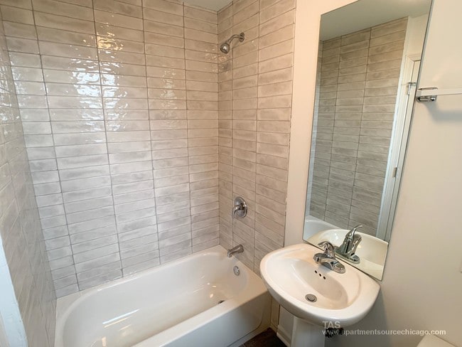 Foto del edificio - 940 W Winona St