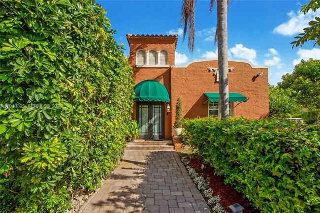 Foto del edificio - 2985 SW 13th St