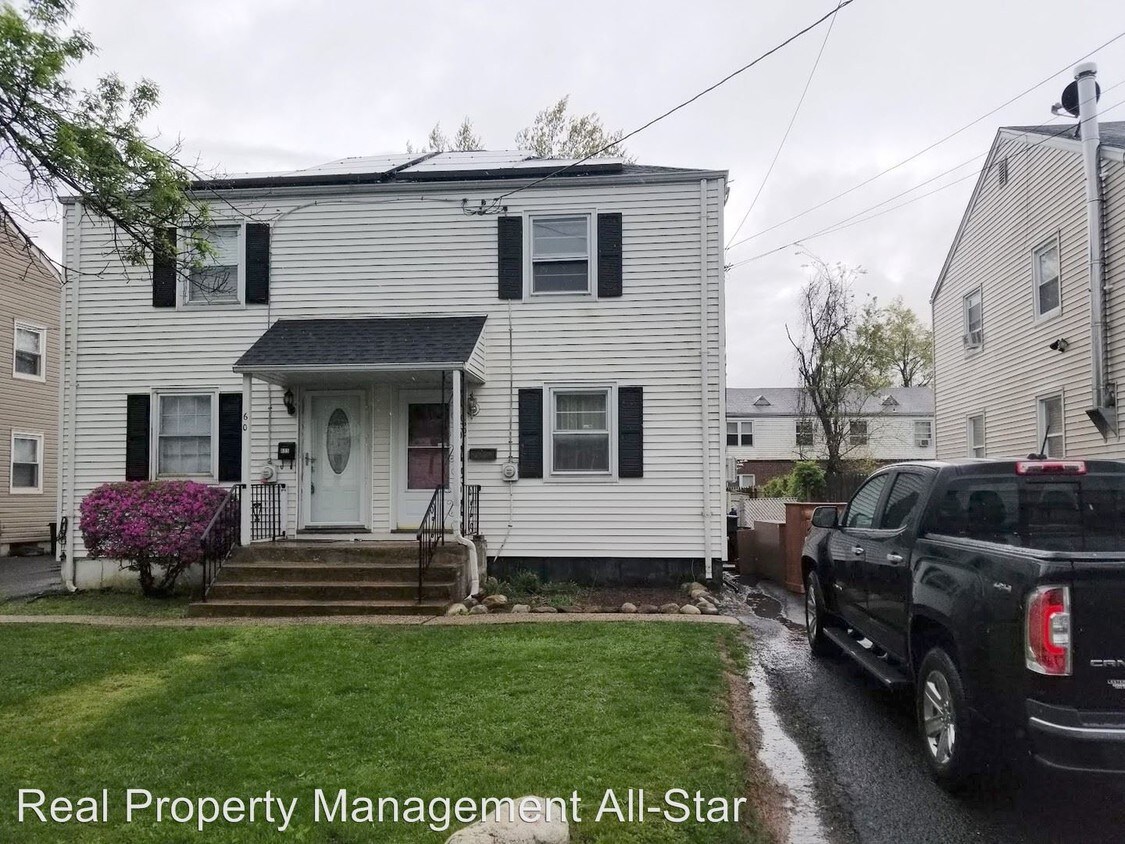 Primary Photo - 2 br, 1 bath House - 607 Crescent Drive