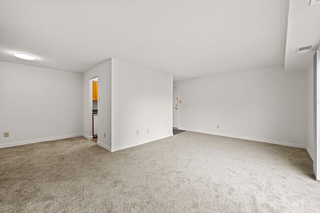 Interior Photo - ReNew Owings Mills