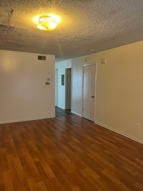 Building Photo - 1708 Westchester Dr
