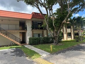 Building Photo - 10511 SW 108th Ave