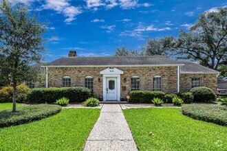 Building Photo - 614 Val Lena Dr