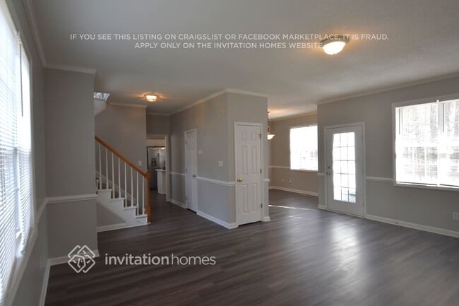 Building Photo - 113 Brampton Cir