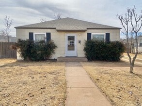 Building Photo - 1917 39th St