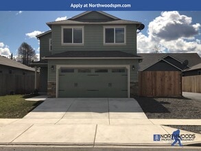 Building Photo - 1109 Katie Mae Dr