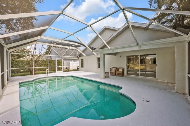 Building Photo - 15015 Savannah Dr