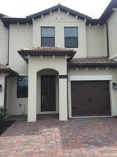 Building Photo - 1222 Royal St. George Blvd