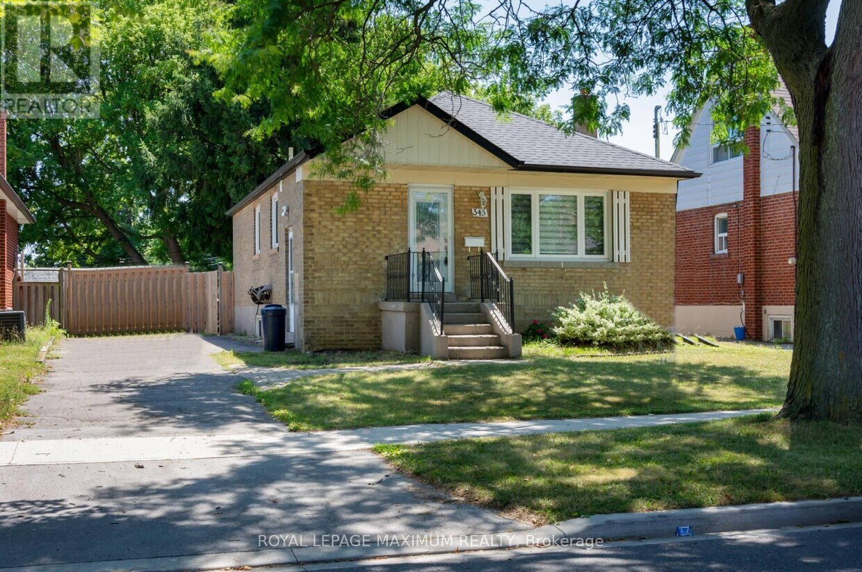 Primary Photo - 345 Rimilton Ave