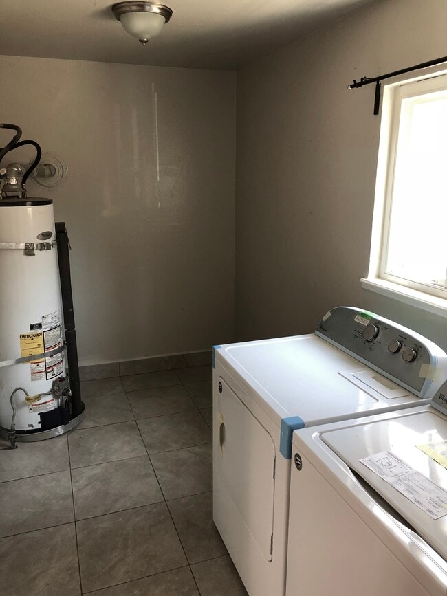 Laundry Room / Pantry - 744 53rd Street
