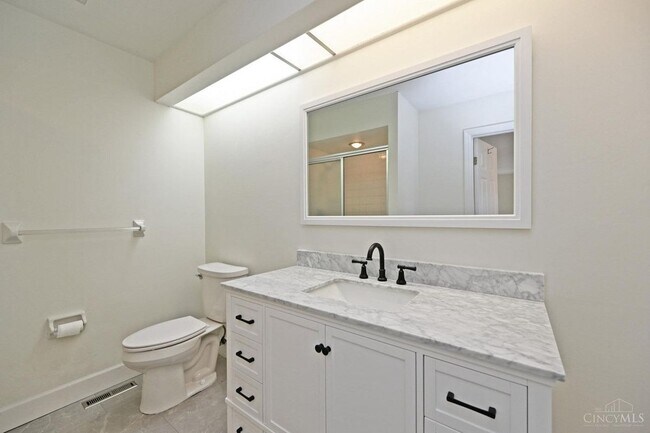 Foto del edificio - 9967 Morganstrace Dr