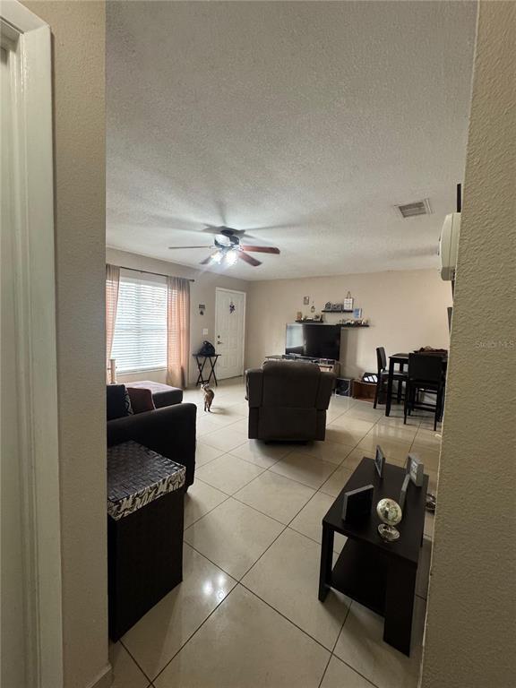 Building Photo - 42 Las Palmas Way