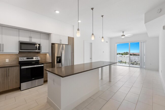 Foto del edificio - 10540 NW 78th St