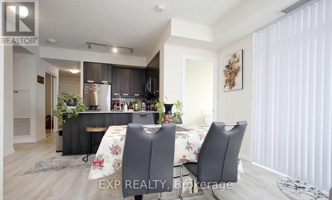 Building Photo - 65 Watergarden Dr