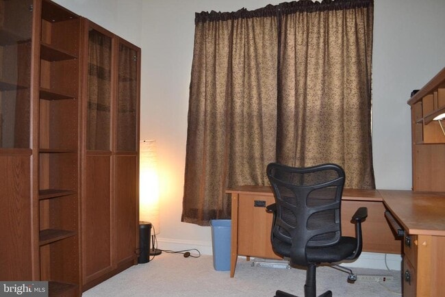 Foto del edificio - 23857 Burdette Forest Rd