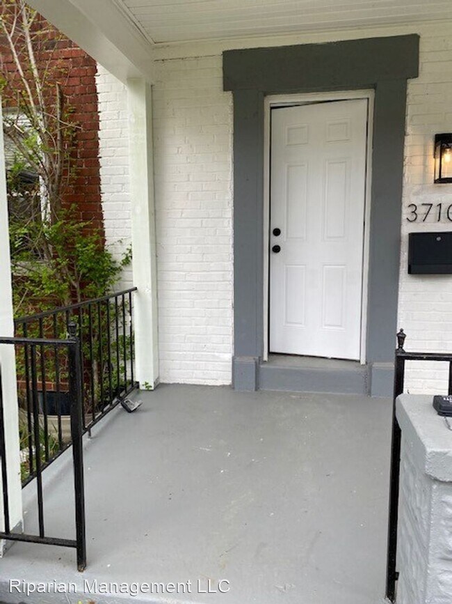 Building Photo - 3 br, 1.5 bath House - 3710 Arcadia Ave.