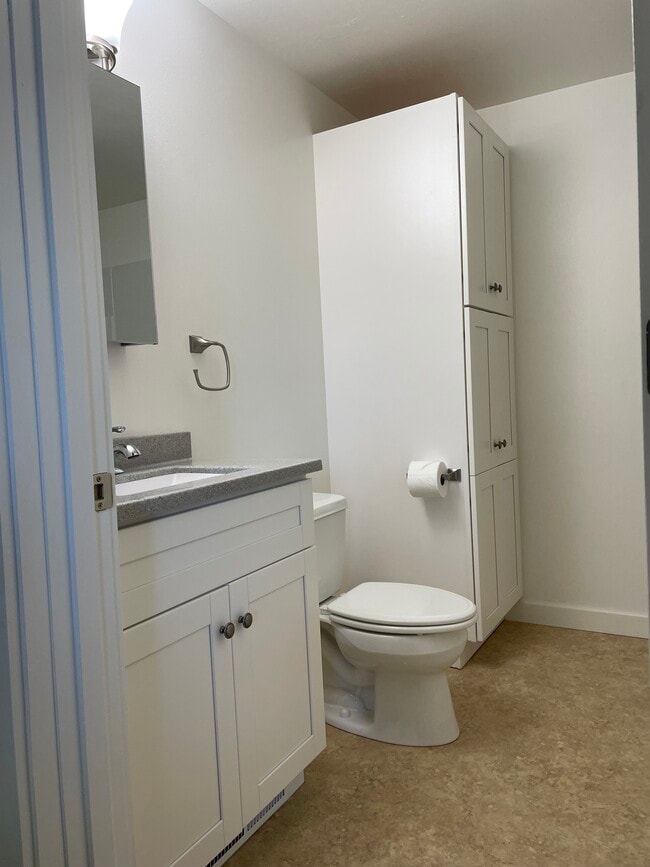 Bathroom - N5385 County Road V
