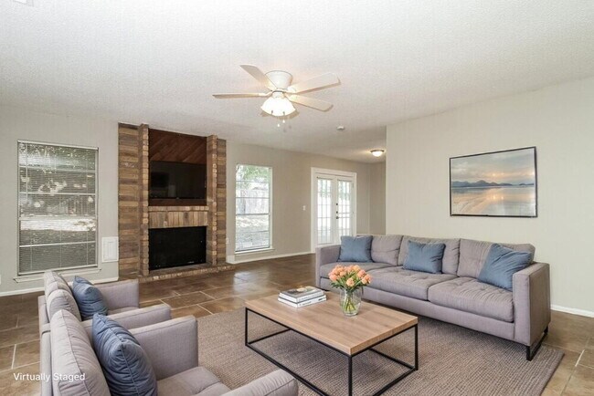 Foto del edificio - 6803 Highland Bluffs