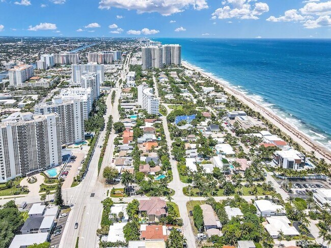 Foto del edificio - 2701 N Ocean Blvd