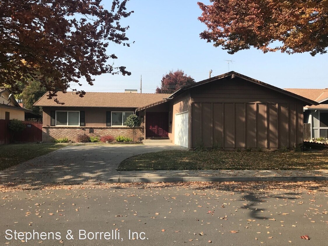 4 br, 2 bath House 413 Sherwood Drive House for Rent in Gustine, CA