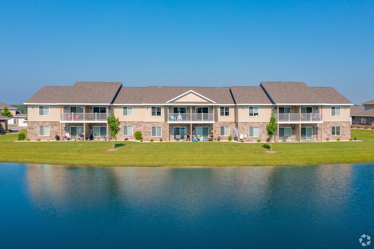 North Shore Apartments Apartments W6399 Sonny Dr Menasha, WI