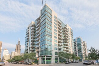 Building Photo - 125 S Green St