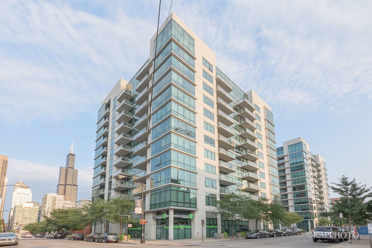 Foto principal - 125 S Green St