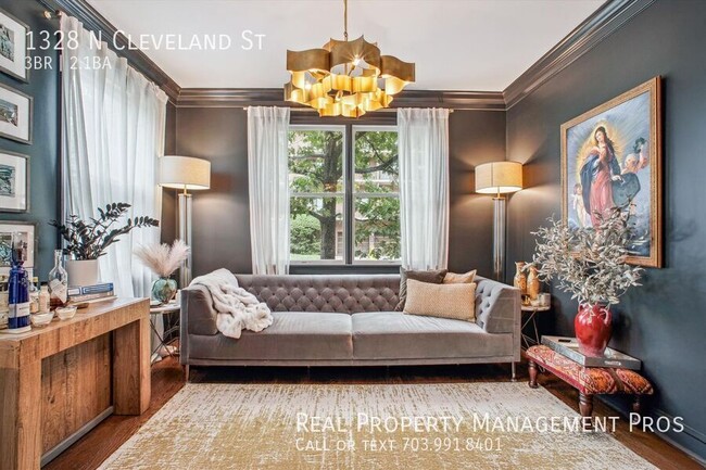 Foto del edificio - 1328 N Cleveland St